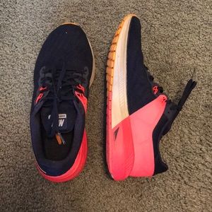 Nike structure 22 sneakers